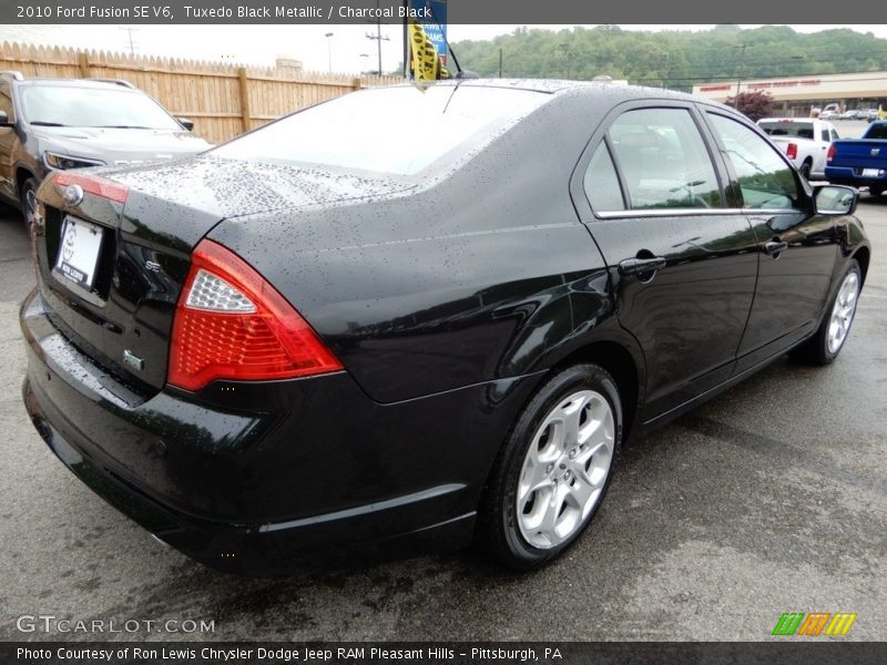 Tuxedo Black Metallic / Charcoal Black 2010 Ford Fusion SE V6