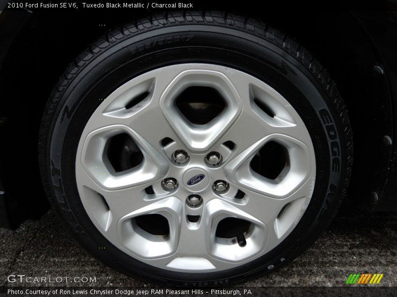 Tuxedo Black Metallic / Charcoal Black 2010 Ford Fusion SE V6