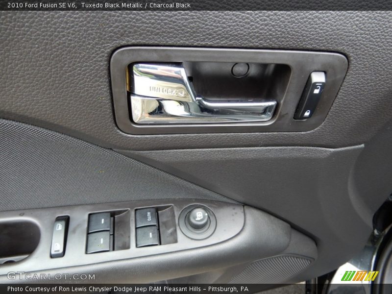 Tuxedo Black Metallic / Charcoal Black 2010 Ford Fusion SE V6