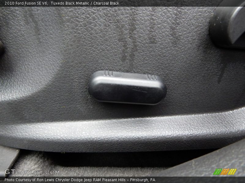 Tuxedo Black Metallic / Charcoal Black 2010 Ford Fusion SE V6