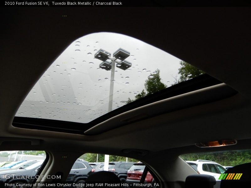 Tuxedo Black Metallic / Charcoal Black 2010 Ford Fusion SE V6