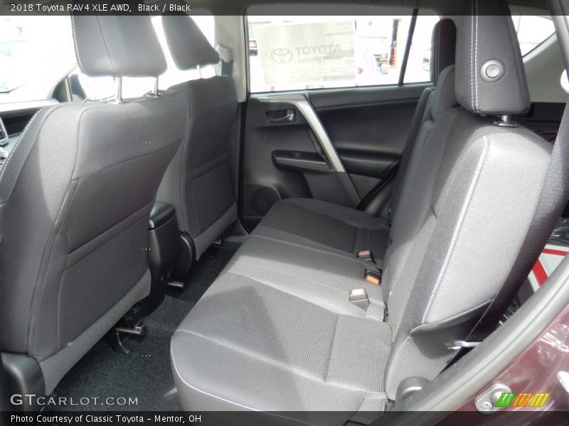 Black / Black 2018 Toyota RAV4 XLE AWD