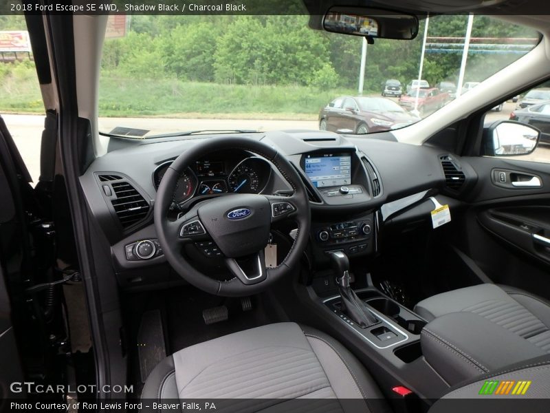 Shadow Black / Charcoal Black 2018 Ford Escape SE 4WD