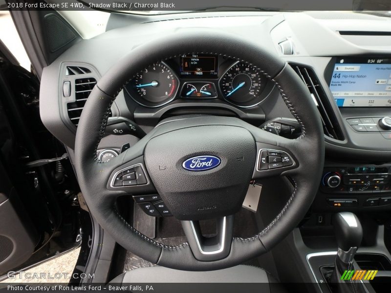 Shadow Black / Charcoal Black 2018 Ford Escape SE 4WD