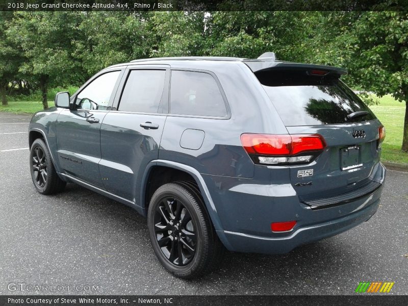 Rhino / Black 2018 Jeep Grand Cherokee Altitude 4x4