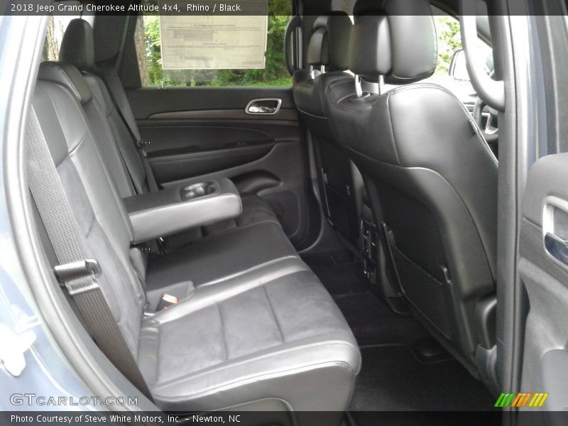 Rhino / Black 2018 Jeep Grand Cherokee Altitude 4x4