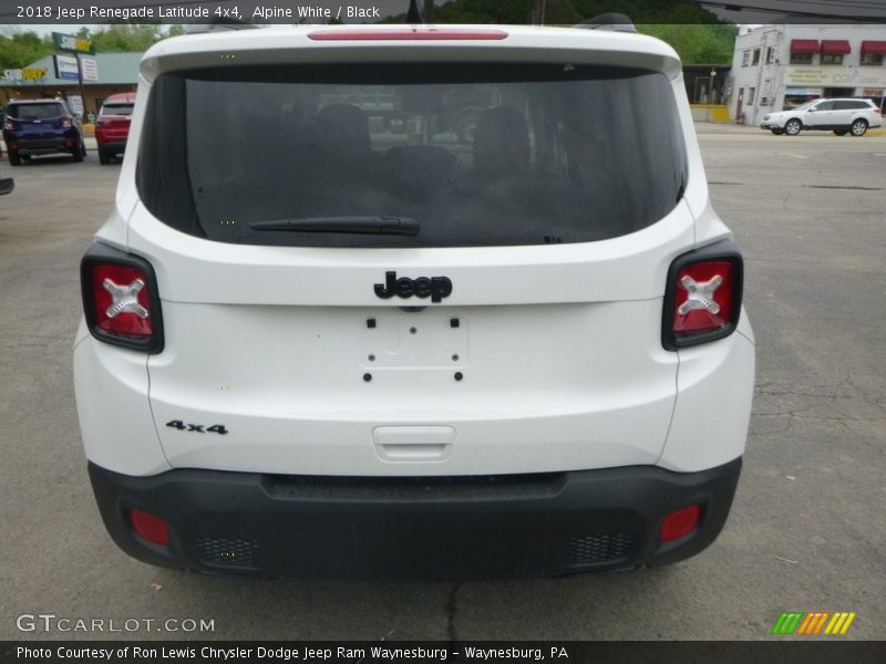 Alpine White / Black 2018 Jeep Renegade Latitude 4x4