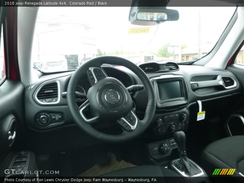 Colorado Red / Black 2018 Jeep Renegade Latitude 4x4