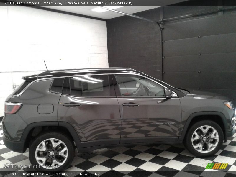 Granite Crystal Metallic / Black/Ski Gray 2018 Jeep Compass Limited 4x4