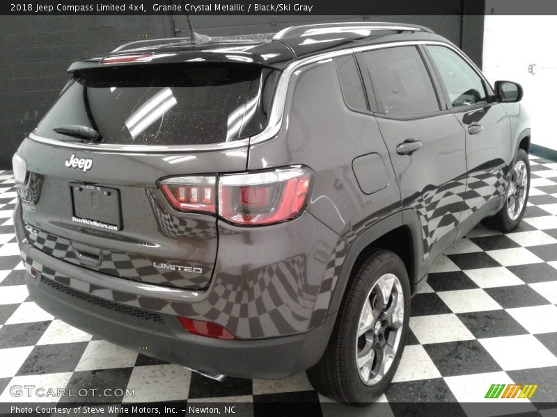Granite Crystal Metallic / Black/Ski Gray 2018 Jeep Compass Limited 4x4