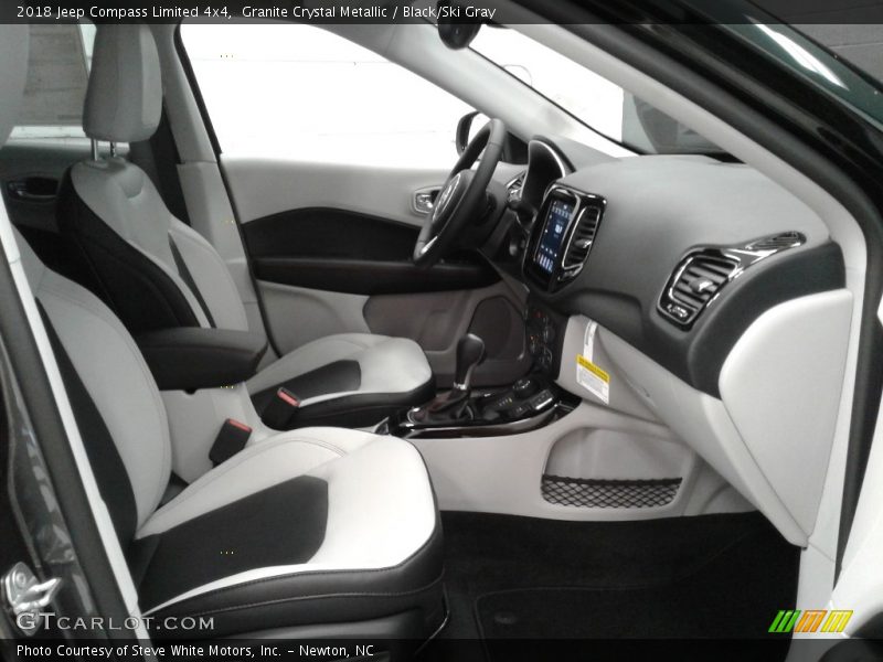 Granite Crystal Metallic / Black/Ski Gray 2018 Jeep Compass Limited 4x4