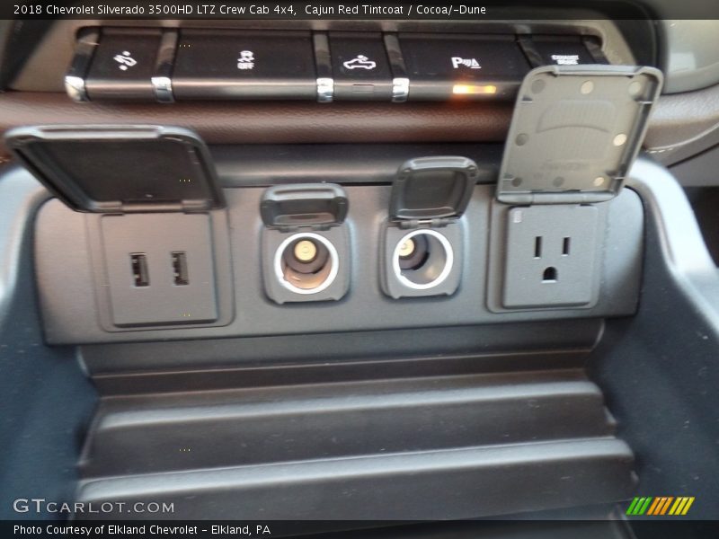 Cajun Red Tintcoat / Cocoa/­Dune 2018 Chevrolet Silverado 3500HD LTZ Crew Cab 4x4