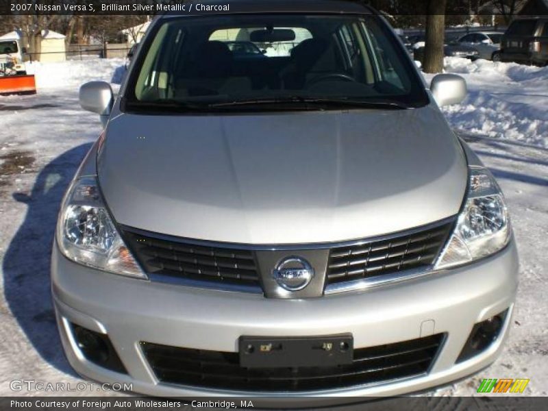 Brilliant Silver Metallic / Charcoal 2007 Nissan Versa S