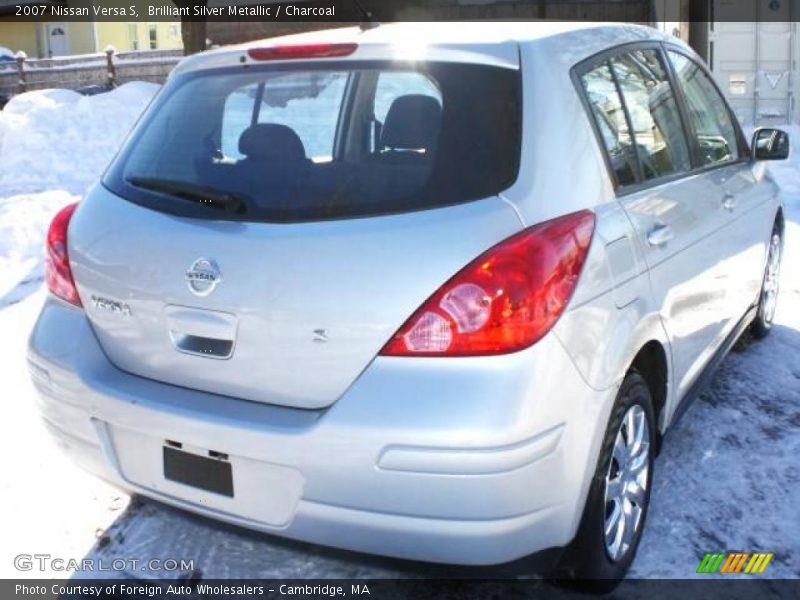 Brilliant Silver Metallic / Charcoal 2007 Nissan Versa S