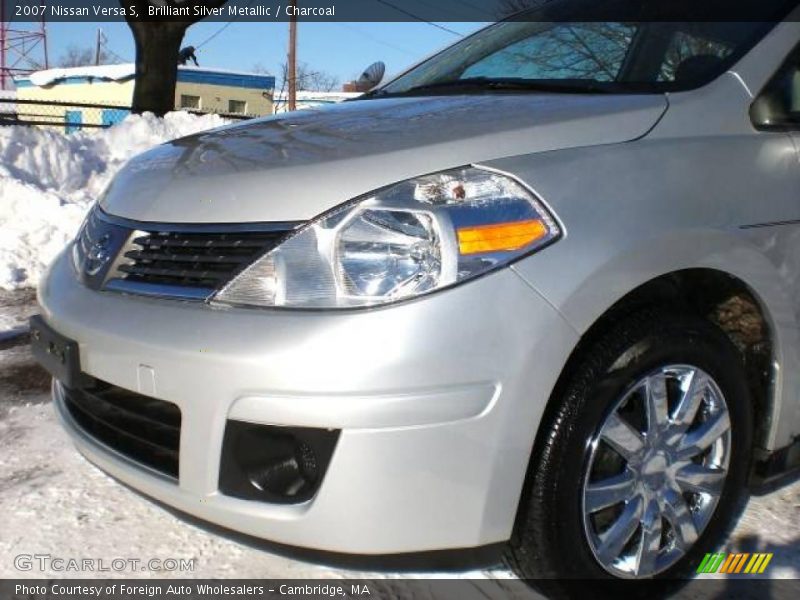 Brilliant Silver Metallic / Charcoal 2007 Nissan Versa S