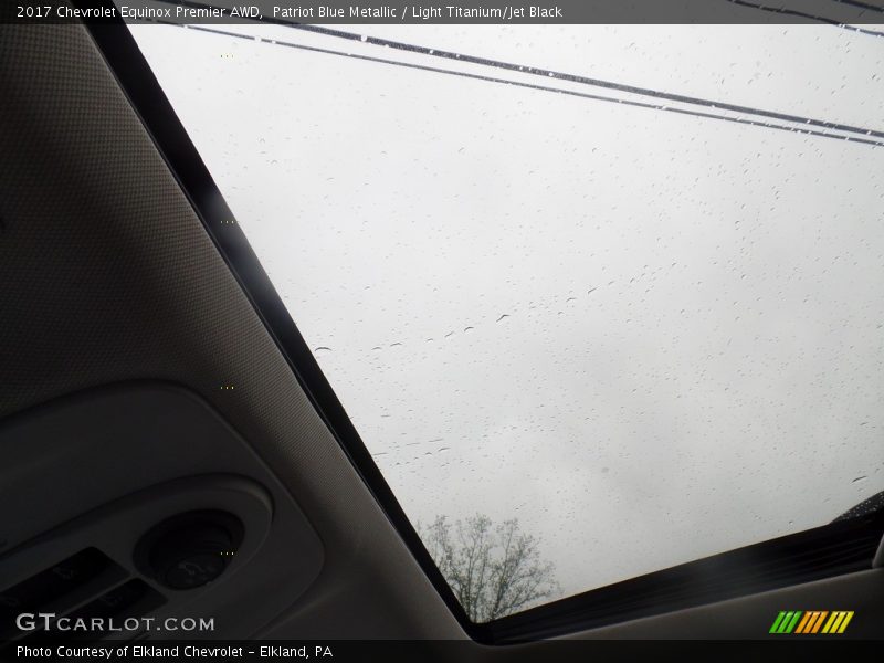 Patriot Blue Metallic / Light Titanium/Jet Black 2017 Chevrolet Equinox Premier AWD