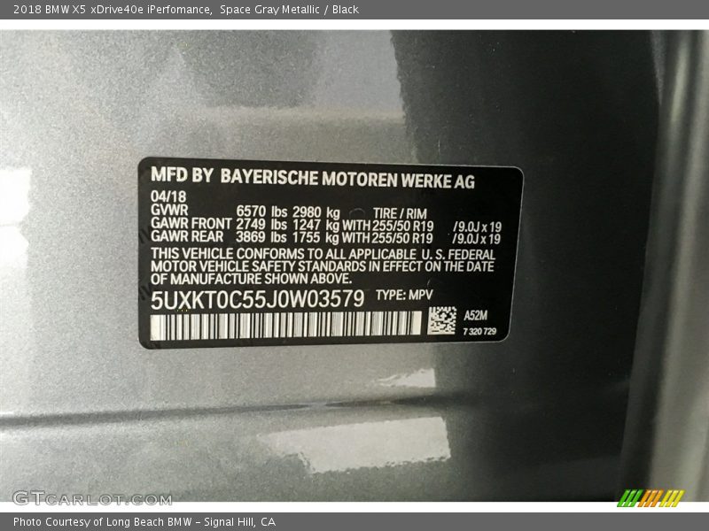 Space Gray Metallic / Black 2018 BMW X5 xDrive40e iPerfomance