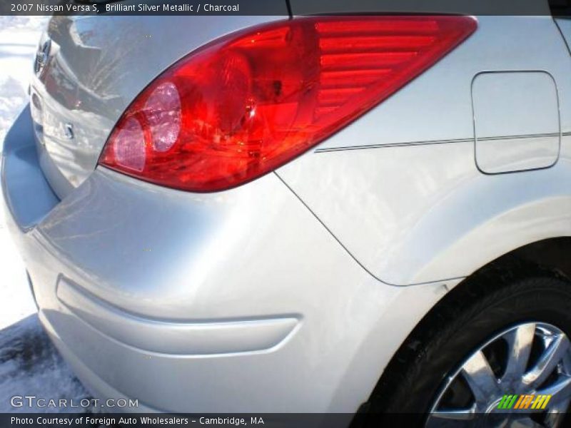 Brilliant Silver Metallic / Charcoal 2007 Nissan Versa S