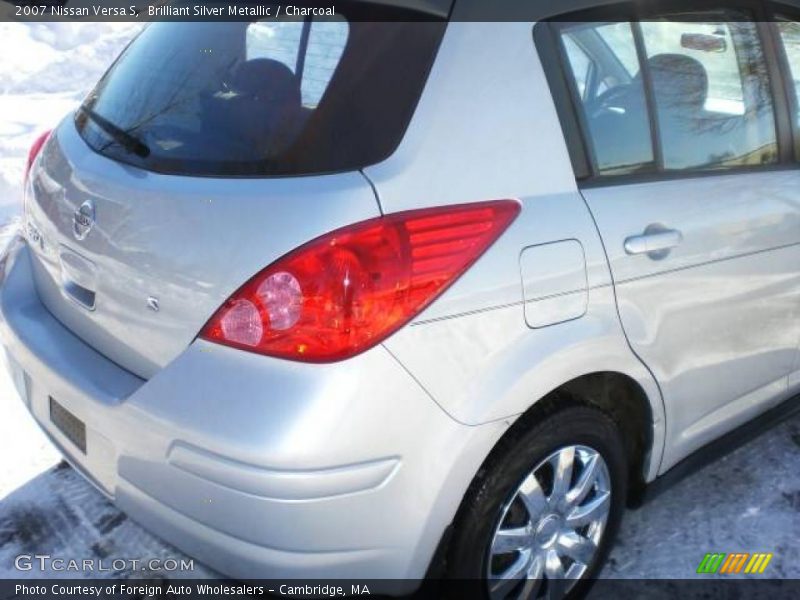 Brilliant Silver Metallic / Charcoal 2007 Nissan Versa S