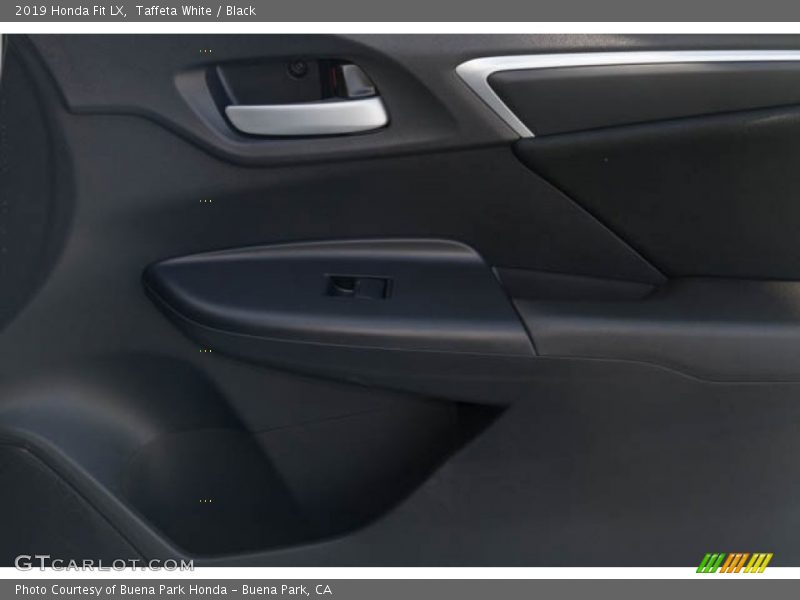 Taffeta White / Black 2019 Honda Fit LX