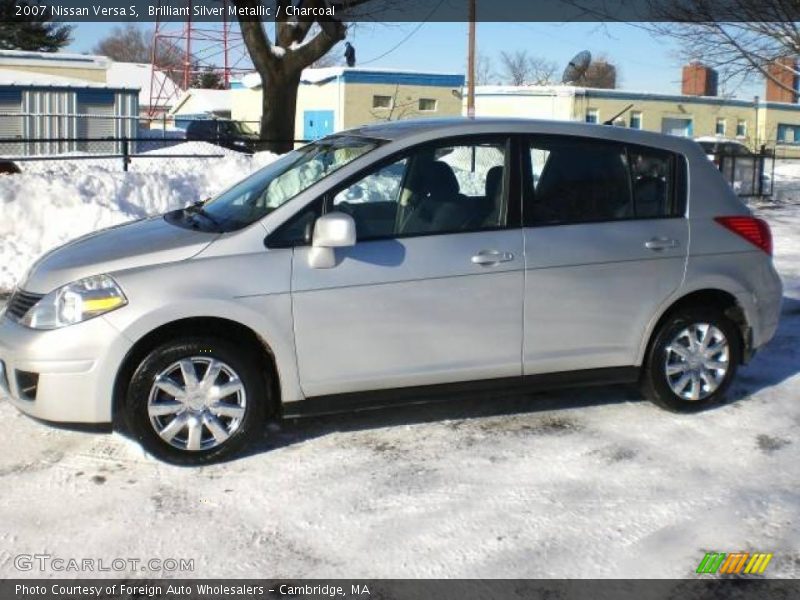 Brilliant Silver Metallic / Charcoal 2007 Nissan Versa S