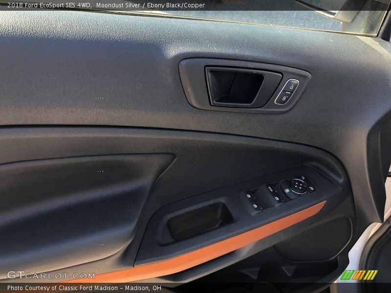 Moondust Silver / Ebony Black/Copper 2018 Ford EcoSport SES 4WD