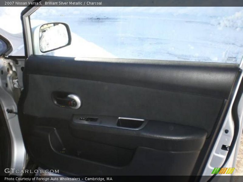 Brilliant Silver Metallic / Charcoal 2007 Nissan Versa S