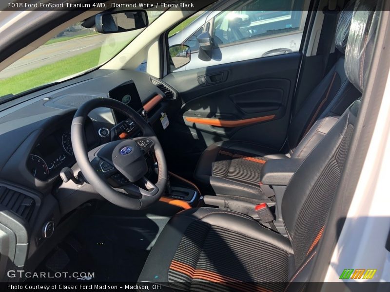 Diamond White / Ebony Black 2018 Ford EcoSport Titanium 4WD