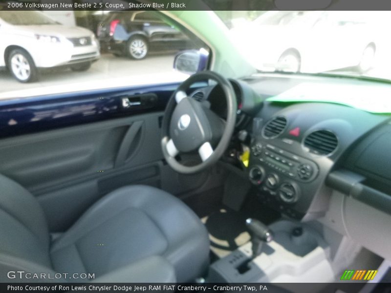 Shadow Blue / Black 2006 Volkswagen New Beetle 2.5 Coupe