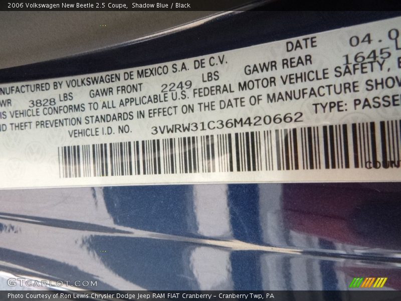 Shadow Blue / Black 2006 Volkswagen New Beetle 2.5 Coupe