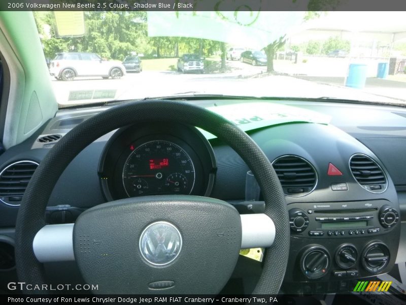 Shadow Blue / Black 2006 Volkswagen New Beetle 2.5 Coupe