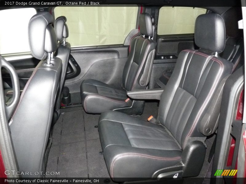 Octane Red / Black 2017 Dodge Grand Caravan GT
