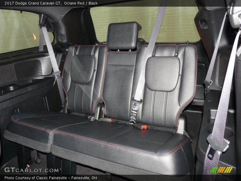 Octane Red / Black 2017 Dodge Grand Caravan GT