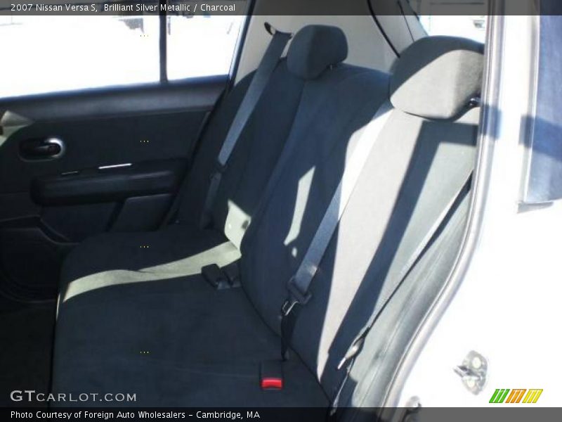 Brilliant Silver Metallic / Charcoal 2007 Nissan Versa S