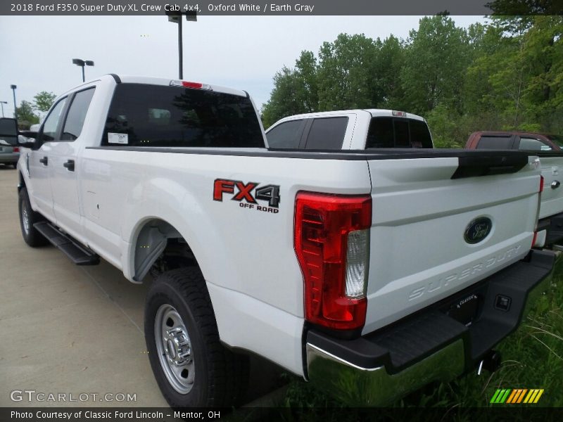 Oxford White / Earth Gray 2018 Ford F350 Super Duty XL Crew Cab 4x4