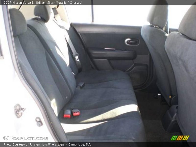 Brilliant Silver Metallic / Charcoal 2007 Nissan Versa S