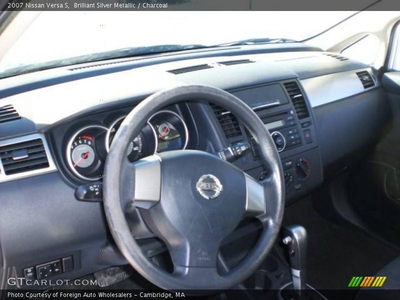 Brilliant Silver Metallic / Charcoal 2007 Nissan Versa S