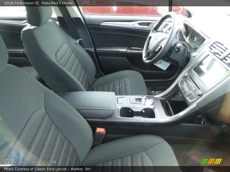 Ruby Red / Ebony 2018 Ford Fusion SE
