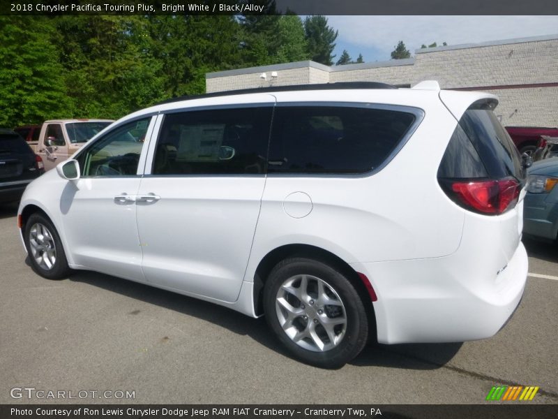 Bright White / Black/Alloy 2018 Chrysler Pacifica Touring Plus
