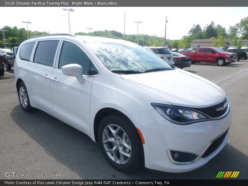 Bright White / Black/Alloy 2018 Chrysler Pacifica Touring Plus