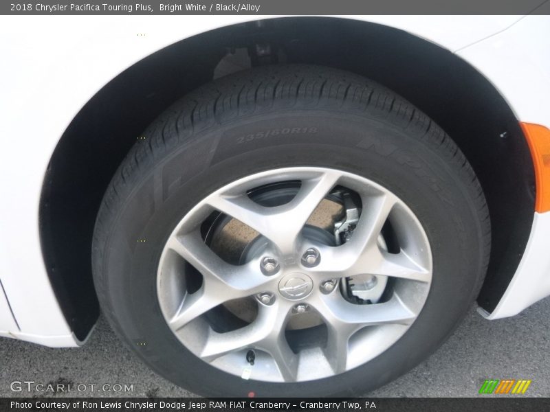 Bright White / Black/Alloy 2018 Chrysler Pacifica Touring Plus
