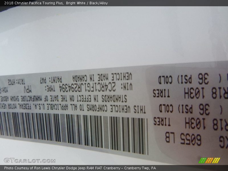 Bright White / Black/Alloy 2018 Chrysler Pacifica Touring Plus
