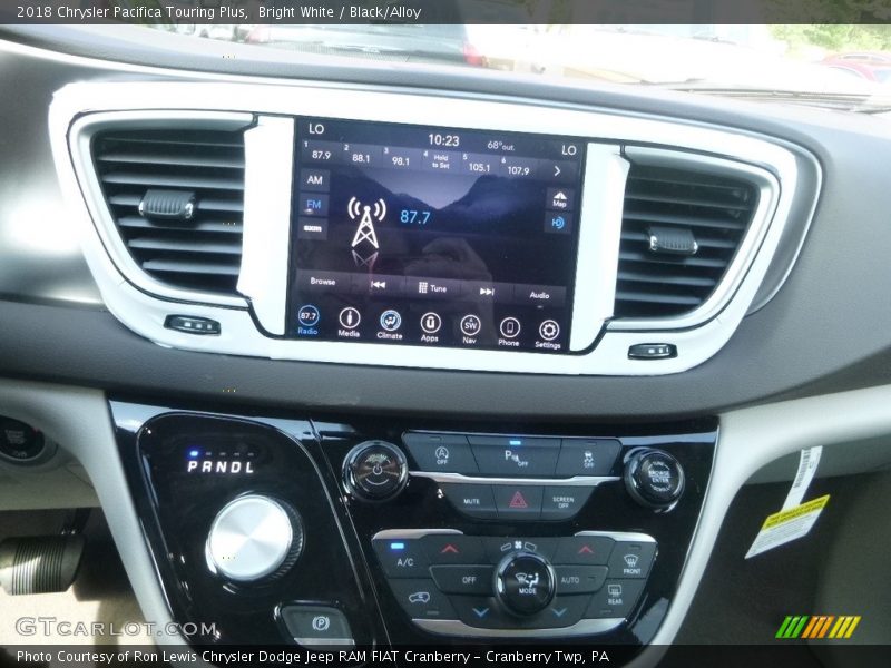 Bright White / Black/Alloy 2018 Chrysler Pacifica Touring Plus
