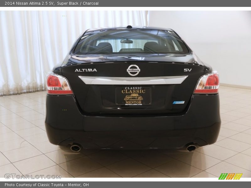Super Black / Charcoal 2014 Nissan Altima 2.5 SV