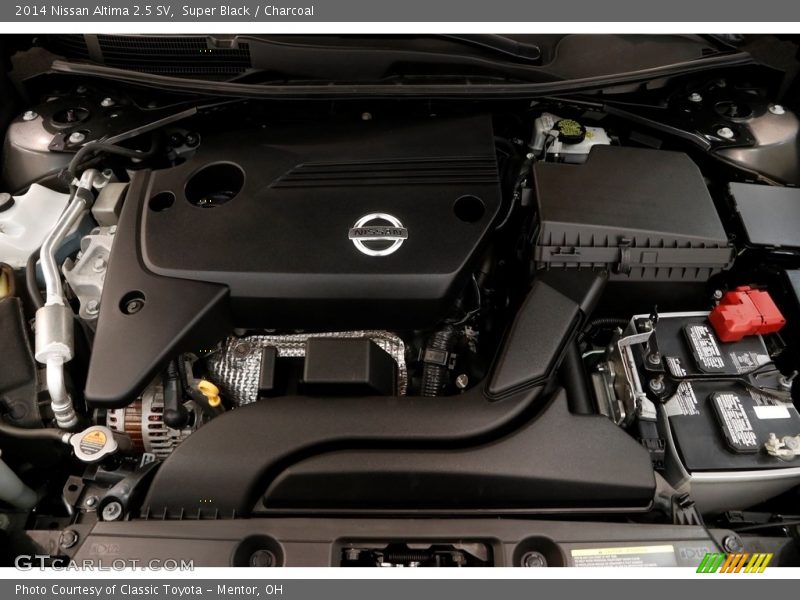 Super Black / Charcoal 2014 Nissan Altima 2.5 SV