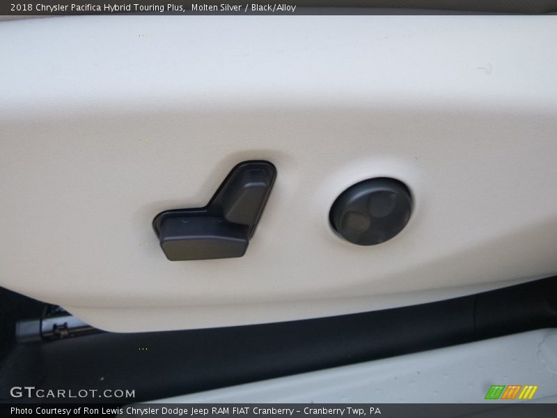Molten Silver / Black/Alloy 2018 Chrysler Pacifica Hybrid Touring Plus