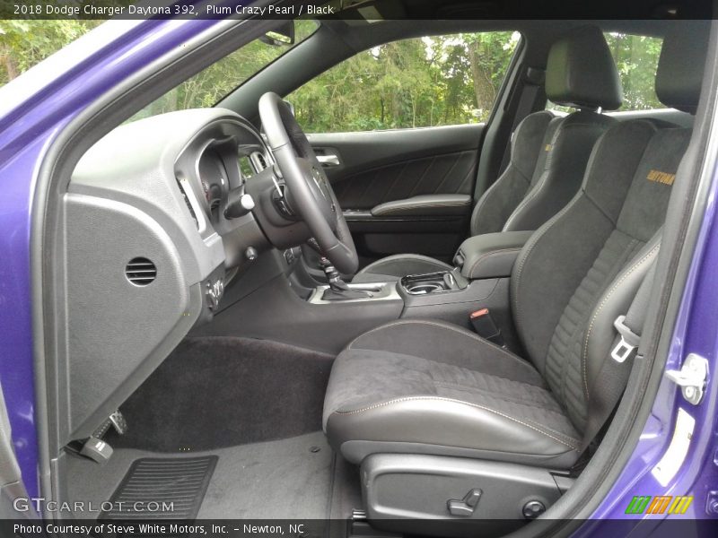 Plum Crazy Pearl / Black 2018 Dodge Charger Daytona 392