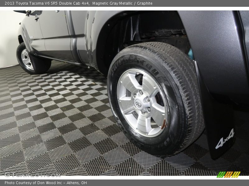 Magnetic Gray Metallic / Graphite 2013 Toyota Tacoma V6 SR5 Double Cab 4x4