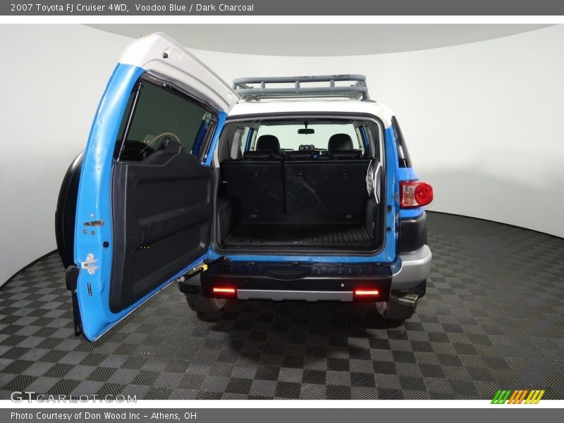 Voodoo Blue / Dark Charcoal 2007 Toyota FJ Cruiser 4WD