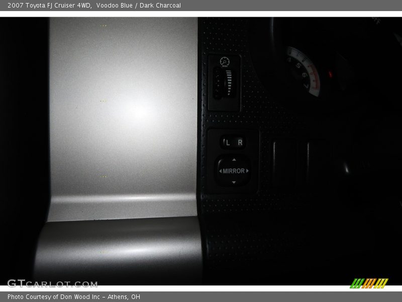 Voodoo Blue / Dark Charcoal 2007 Toyota FJ Cruiser 4WD